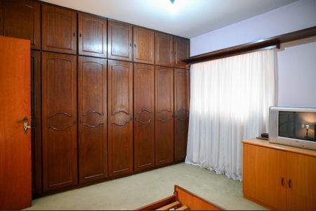 Casa para alugar com 350m², 7 quartos e 6 vagasSuíte 4