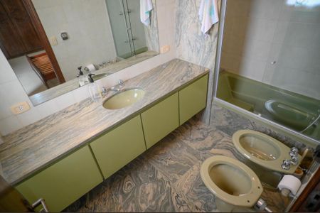 Casa para alugar com 350m², 7 quartos e 6 vagasBanheiro Suíte 4