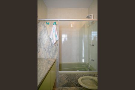 Casa para alugar com 350m², 7 quartos e 6 vagasBanheiro Suíte 4