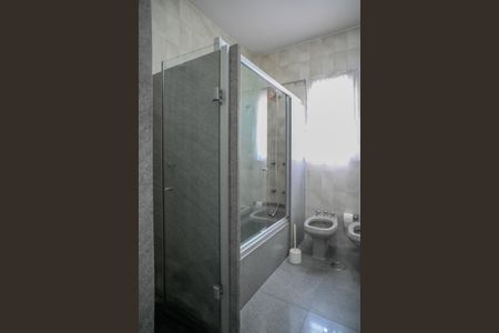 Casa para alugar com 350m², 7 quartos e 6 vagasBanheiro Suíte 2