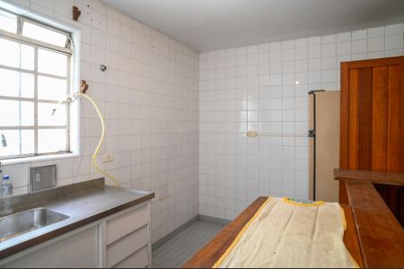 Casa para alugar com 350m², 7 quartos e 6 vagasCozinha - Casa 2