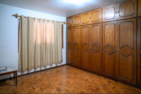 Casa para alugar com 350m², 7 quartos e 6 vagasQuarto 3 - Casa 2