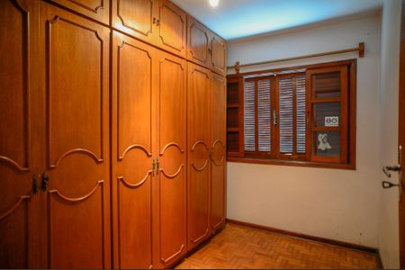 Casa para alugar com 350m², 7 quartos e 6 vagasQuarto 2 - Casa 2