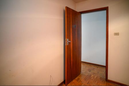 Casa para alugar com 350m², 7 quartos e 6 vagasQuarto 2 - Casa 2