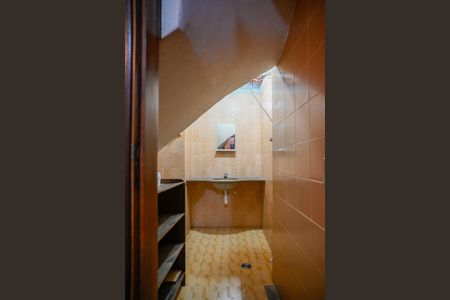 Casa para alugar com 350m², 7 quartos e 6 vagasBanheiro Área comum