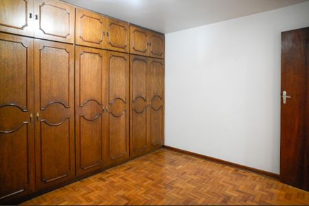 Casa para alugar com 350m², 7 quartos e 6 vagasQuarto 3 - Casa 2