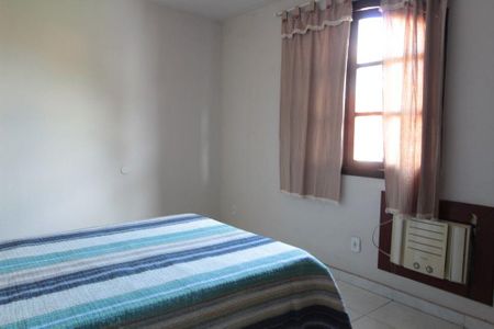 Casa à venda com 4 quartos, 380m² em Jacaré, Niterói