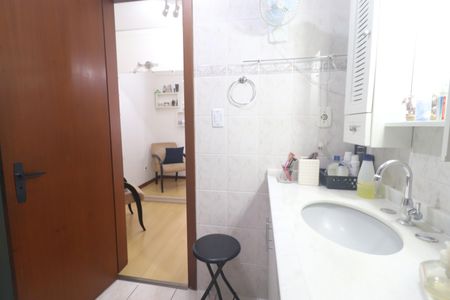 Apartamento à venda com 60m², 1 quarto e sem vagaBanheiro