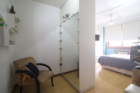 Apartamento à venda com 60m², 1 quarto e sem vagaQuarto