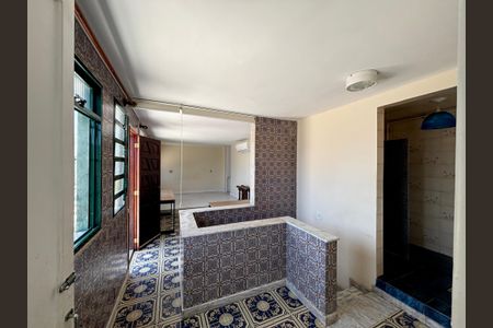 Apartamento para alugar com 153m², 2 quartos e sem vagaCobertura - corredor