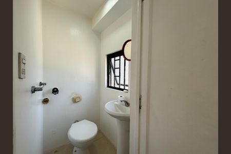 Apartamento para alugar com 153m², 2 quartos e sem vagaLavabo