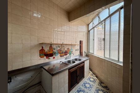 Apartamento para alugar com 153m², 2 quartos e sem vagaCozinha 1