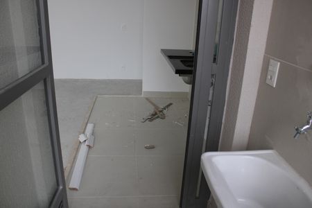 Apartamento à venda com 75m², 2 quartos e 1 vagaÁrea de Serviço