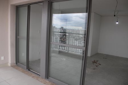 Apartamento à venda com 75m², 2 quartos e 1 vagaVaranda