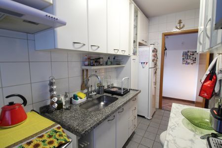 Apartamento à venda com 55m², 2 quartos e 1 vaga Apartamento à venda com 55m², 2 quartos e 1 vagaCozinha