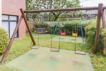 Apartamento à venda com 55m², 2 quartos e 1 vaga Apartamento à venda com 55m², 2 quartos e 1 vagaÁrea comum - Playground