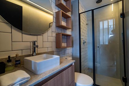 Banheiro de kitnet/studio à venda com 1 quarto, 24m² em Consolação, São Paulo