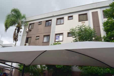 Apartamento para alugar com 55m², 2 quartos e 1 vagaFachada do bloco