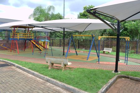 Apartamento para alugar com 55m², 2 quartos e 1 vagaÁrea comum - Playground