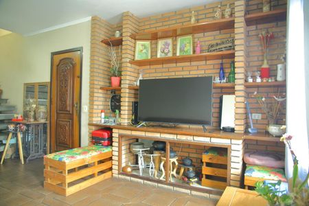 Casa à venda com 229m², 3 quartos e 4 vagasSala