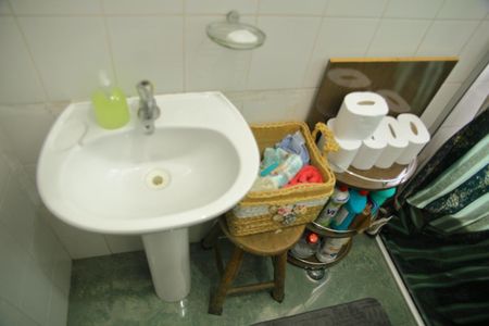 Casa à venda com 229m², 3 quartos e 4 vagasLavabo- Banheiro da Sala 