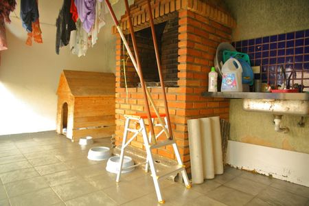 Casa à venda com 229m², 3 quartos e 4 vagasÁrea de churrasco /Quintal 