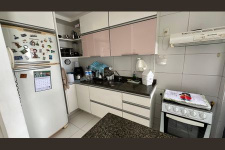 Apartamento à venda com 65m², 2 quartos e 2 vagasCozinha