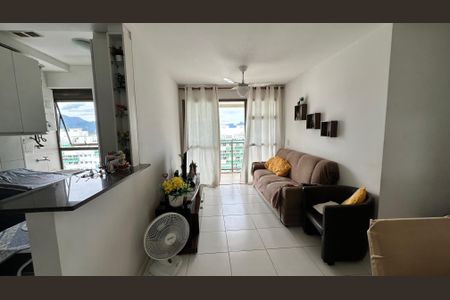 Sala de apartamento à venda com 2 quartos, 65m² em Recreio dos Bandeirantes, Rio de Janeiro