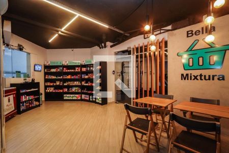 Apartamento à venda com 71m², 1 quarto e 1 vagaMercado