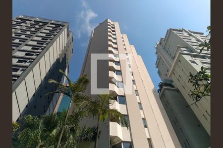 Apartamento à venda com 71m², 1 quarto e 1 vagaFachada