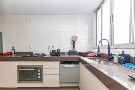 Apartamento à venda com 80m², 2 quartos e 2 vagas Apartamento à venda com 80m², 2 quartos e 2 vagasCozinha