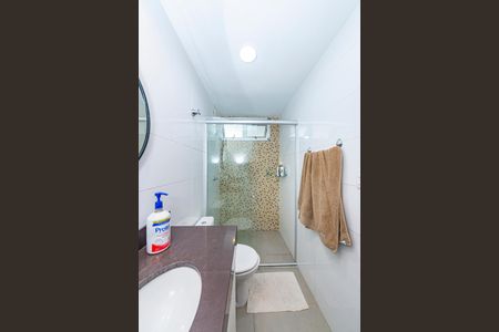 Apartamento à venda com 80m², 2 quartos e 2 vagas Apartamento à venda com 80m², 2 quartos e 2 vagasBanheiro Social