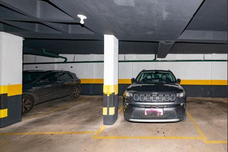 Apartamento à venda com 80m², 2 quartos e 2 vagas Apartamento à venda com 80m², 2 quartos e 2 vagasGaragem