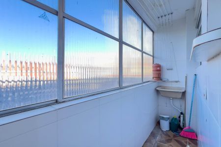 Apartamento à venda com 42m², 1 quarto e sem vagaCozinha e área de serviço 