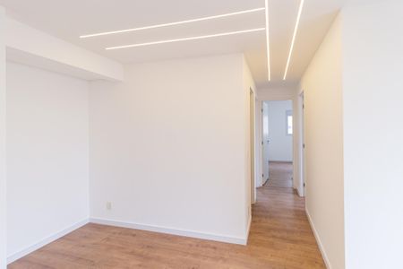 Sala de apartamento para alugar com 3 quartos, 65m² em Jardim das Belezas, Carapicuíba