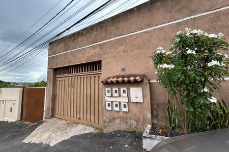 Apartamento para alugar com 60m², 2 quartos e 1 vagaFachada