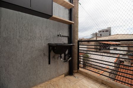 Apartamento para alugar com 60m², 2 quartos e 1 vagaÁrea de Serviço