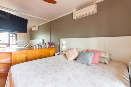 Casa à venda com 174m², 3 quartos e 3 vagasSuíte 