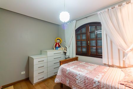 Casa à venda com 174m², 3 quartos e 3 vagasQuarto 2