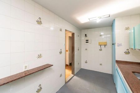 Casa para alugar com 258m², 4 quartos e 2 vagasCozinha