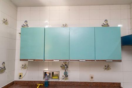 Casa para alugar com 258m², 4 quartos e 2 vagasCozinha - Armários