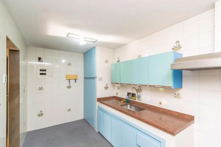 Casa para alugar com 258m², 4 quartos e 2 vagasCozinha