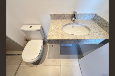 Apartamento à venda com 150m², 3 quartos e 2 vagasBanheiro da Suíte 2