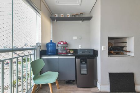 Apartamento à venda com 71m², 3 quartos e 2 vagasVaranda - Lavanderia