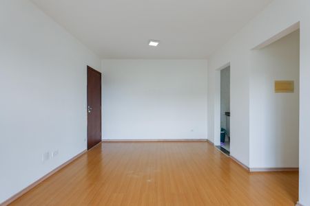 Sala de apartamento para alugar com 2 quartos, 58m² em Parque Taboao, Taboão da Serra