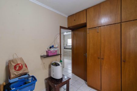 Casa para alugar com 155m², 3 quartos e 4 vagas Casa para alugar com 155m², 3 quartos e 4 vagasQuarto 2