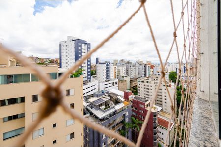 Apartamento à venda com 78m², 3 quartos e 2 vagasVista