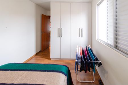 Apartamento à venda com 78m², 3 quartos e 2 vagasQuarto 1