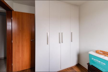 Apartamento à venda com 78m², 3 quartos e 2 vagasQuarto 2