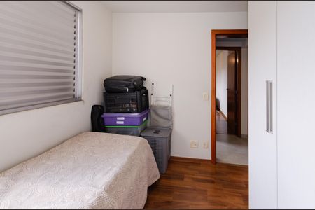 Apartamento à venda com 78m², 3 quartos e 2 vagasQuarto 2